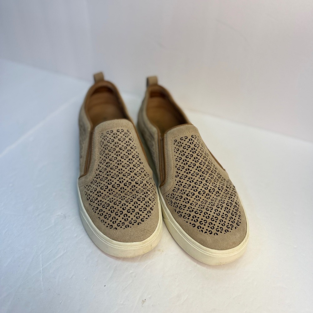Vionic Kimmie Perf Tan Suede Perforated Slip On Sneakers Womens 10 Orthotic